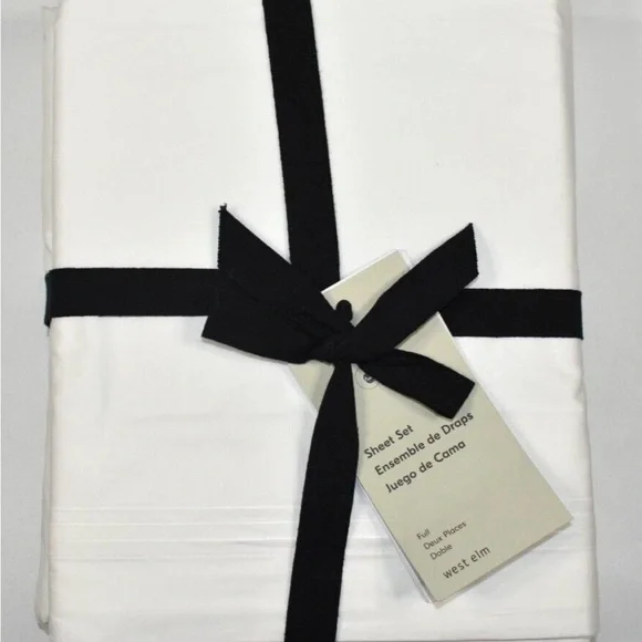 West Elm 400 TC Organic Sateen Wide Hem Full Sheet Set in White NWT - Picture 3 of 3